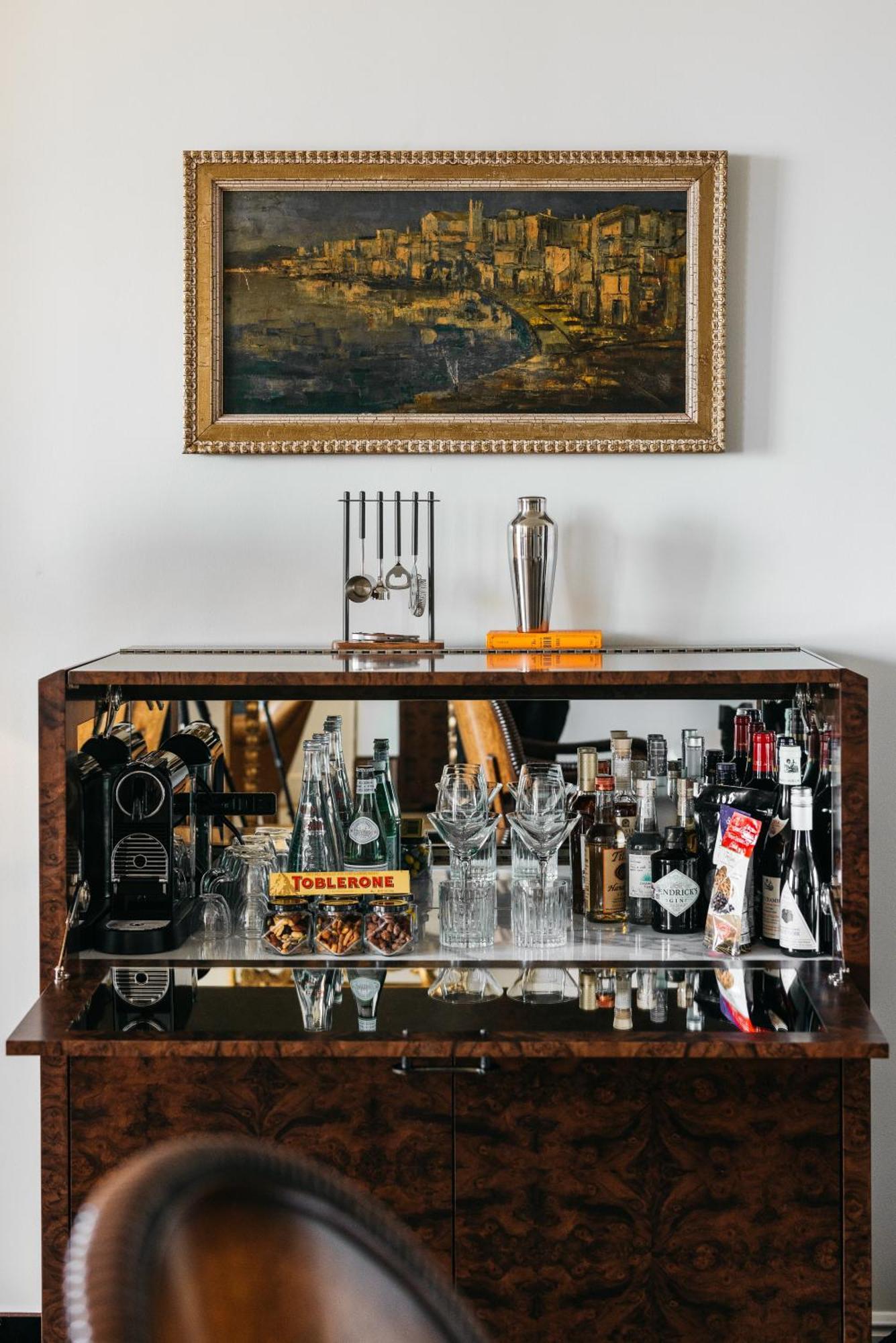 Hotel Swexan Dallas Rum bild